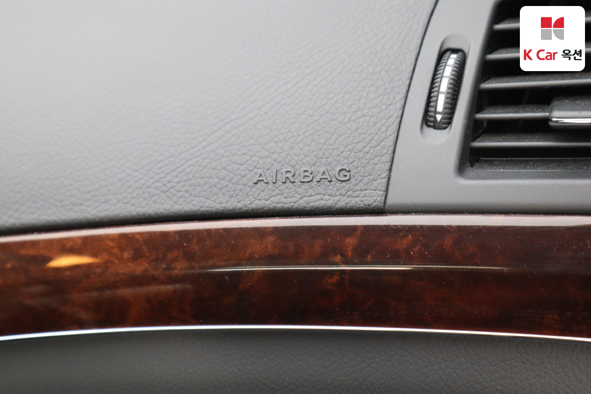 مرسيدس بنز إس كلاس 2010 - صورة 36