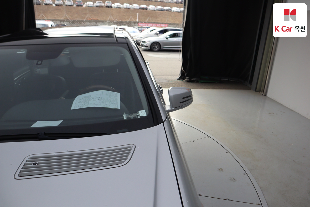 مرسيدس بنز إس كلاس 2010 - صورة 40