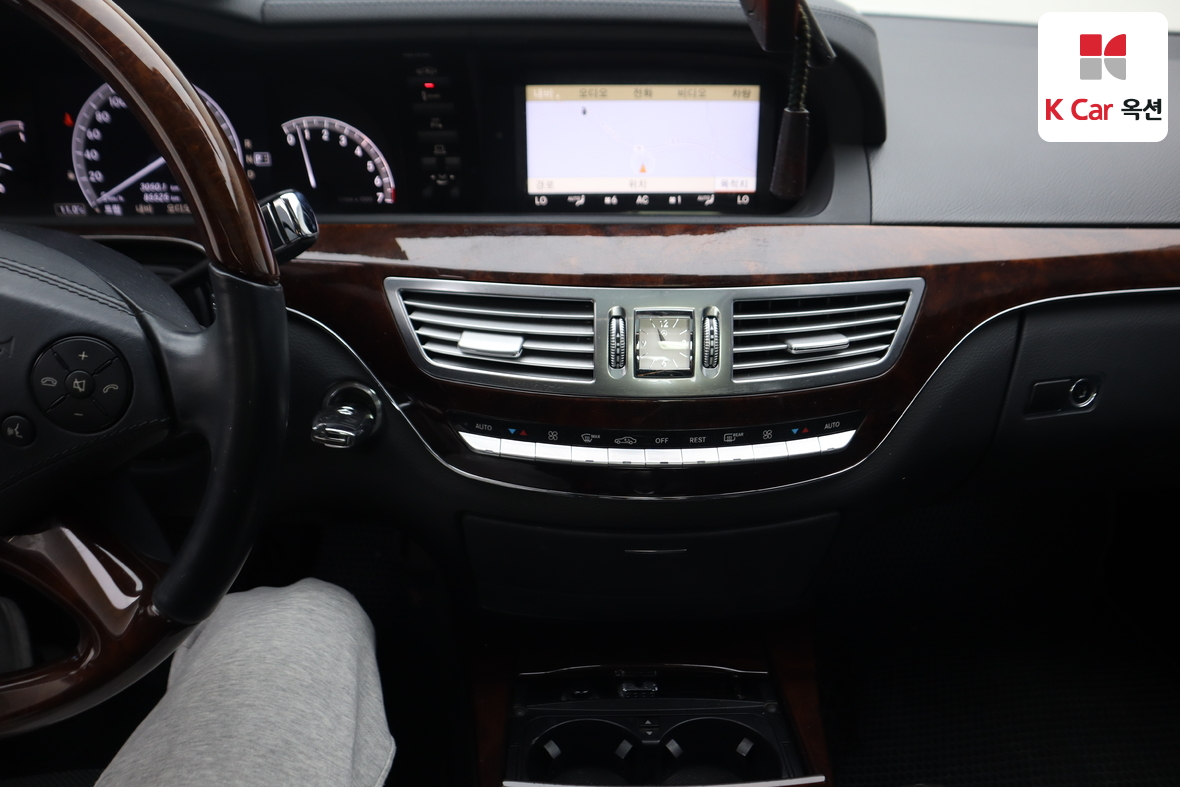 مرسيدس بنز إس كلاس 2010 - صورة 6