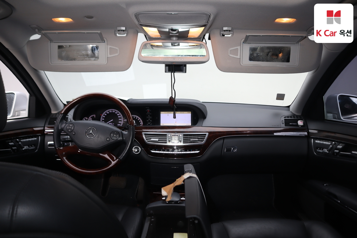 مرسيدس بنز إس كلاس 2010 - صورة 3