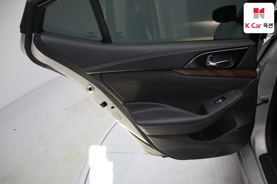 نيسان ماكسيما 2018 - صورة 24