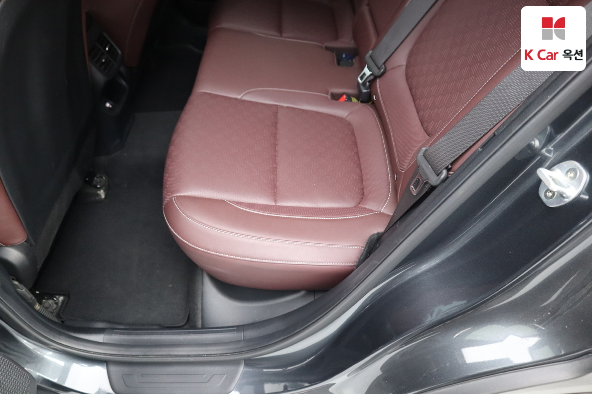 كيا سيلتوس 2020 - صورة 24