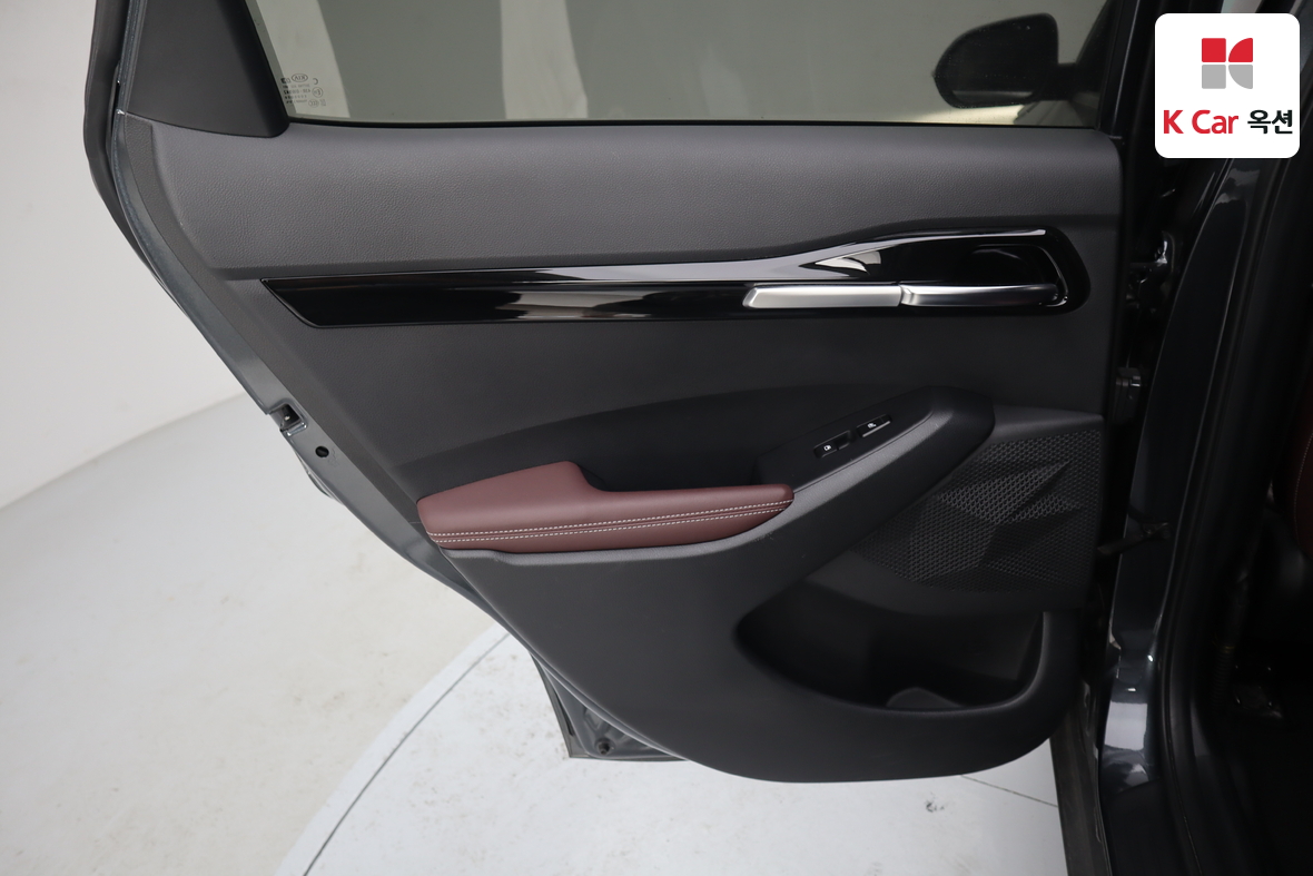 كيا سيلتوس 2020 - صورة 23