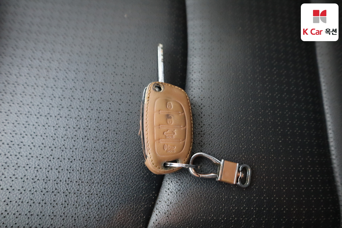 هيونداي إلانترا 2014 - صورة 18