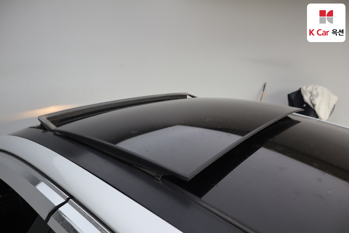 Kia K5 2013 - Image 22