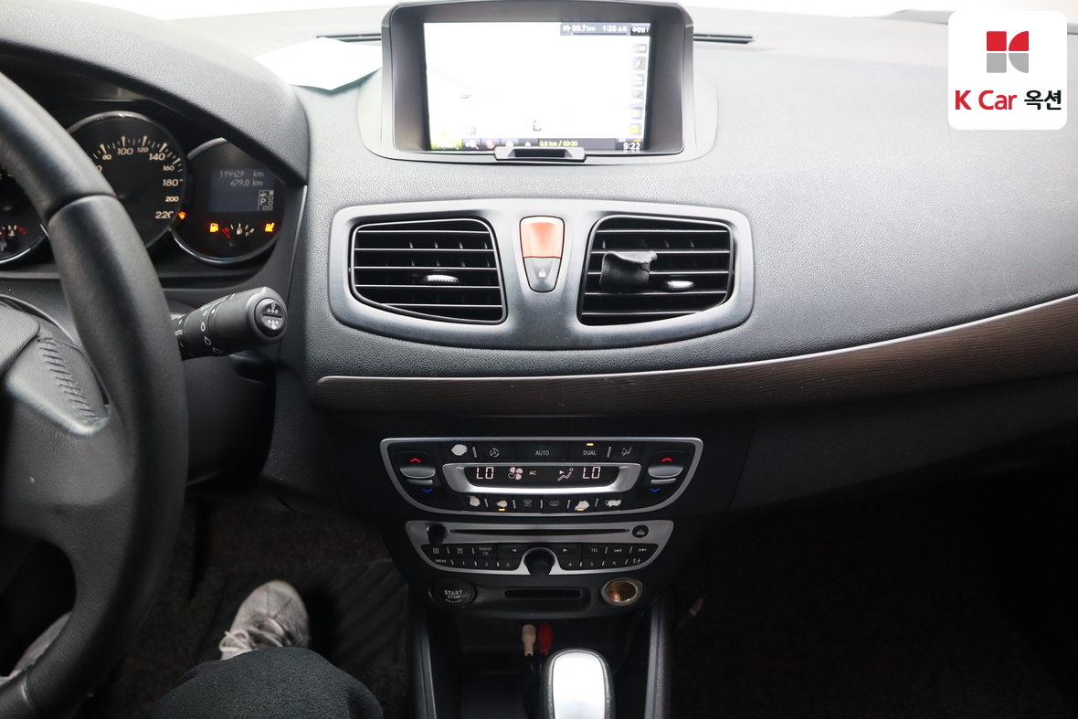 Renault Korea  SM3 2010 - Image 6