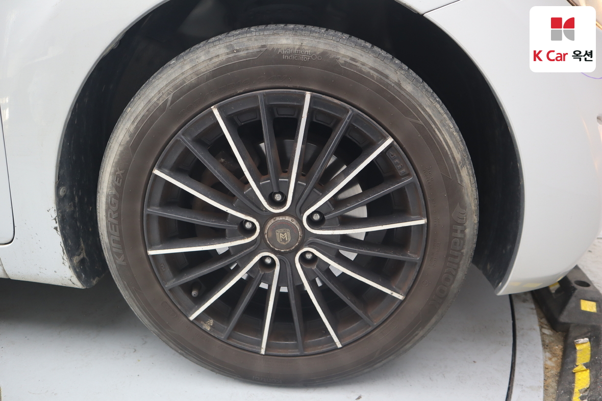 Hyundai Elantra 2012 - Image 30