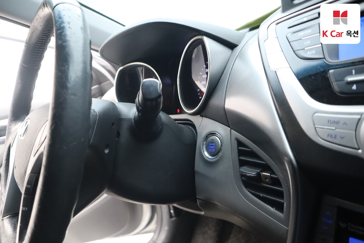 Hyundai Elantra 2012 - Image 11