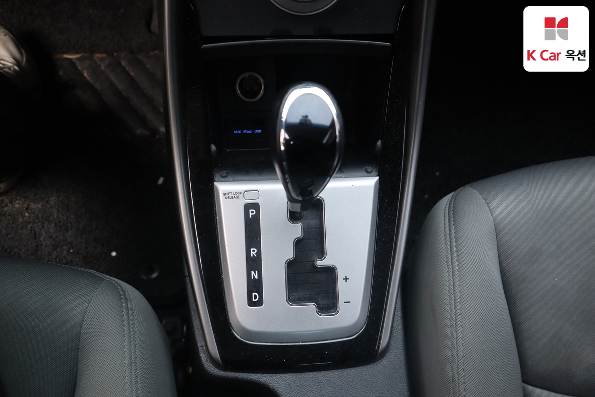 Hyundai Elantra 2012 - Image 16