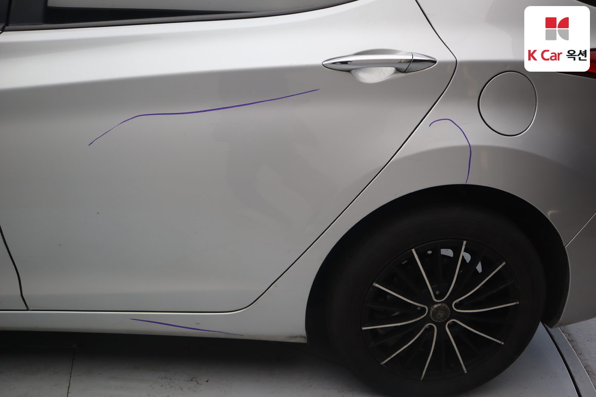 Hyundai Elantra 2012 - Image 42