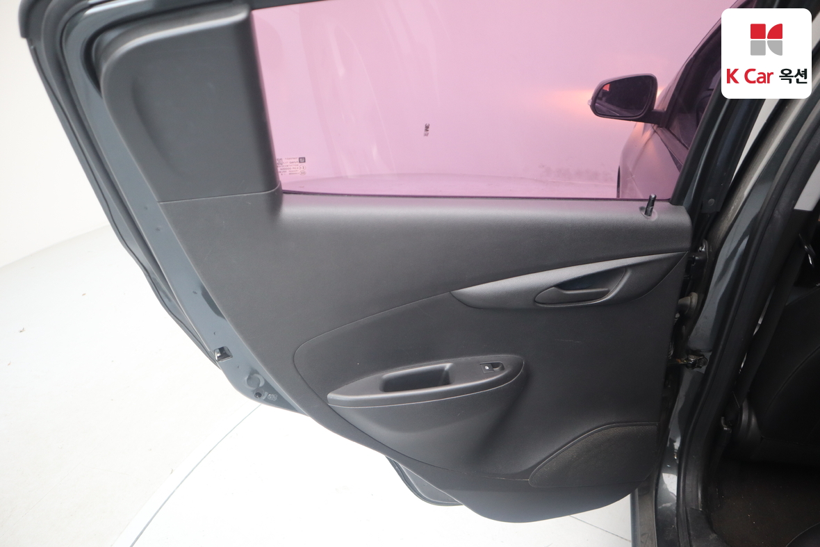 한국지엠 스파크 2017 - 이미지 23