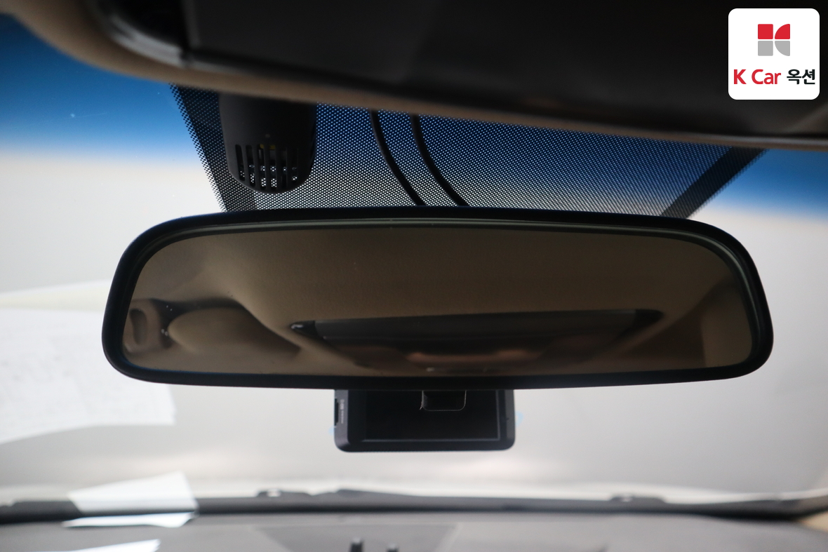 هيونداي أزيرا 2014 - صورة 12