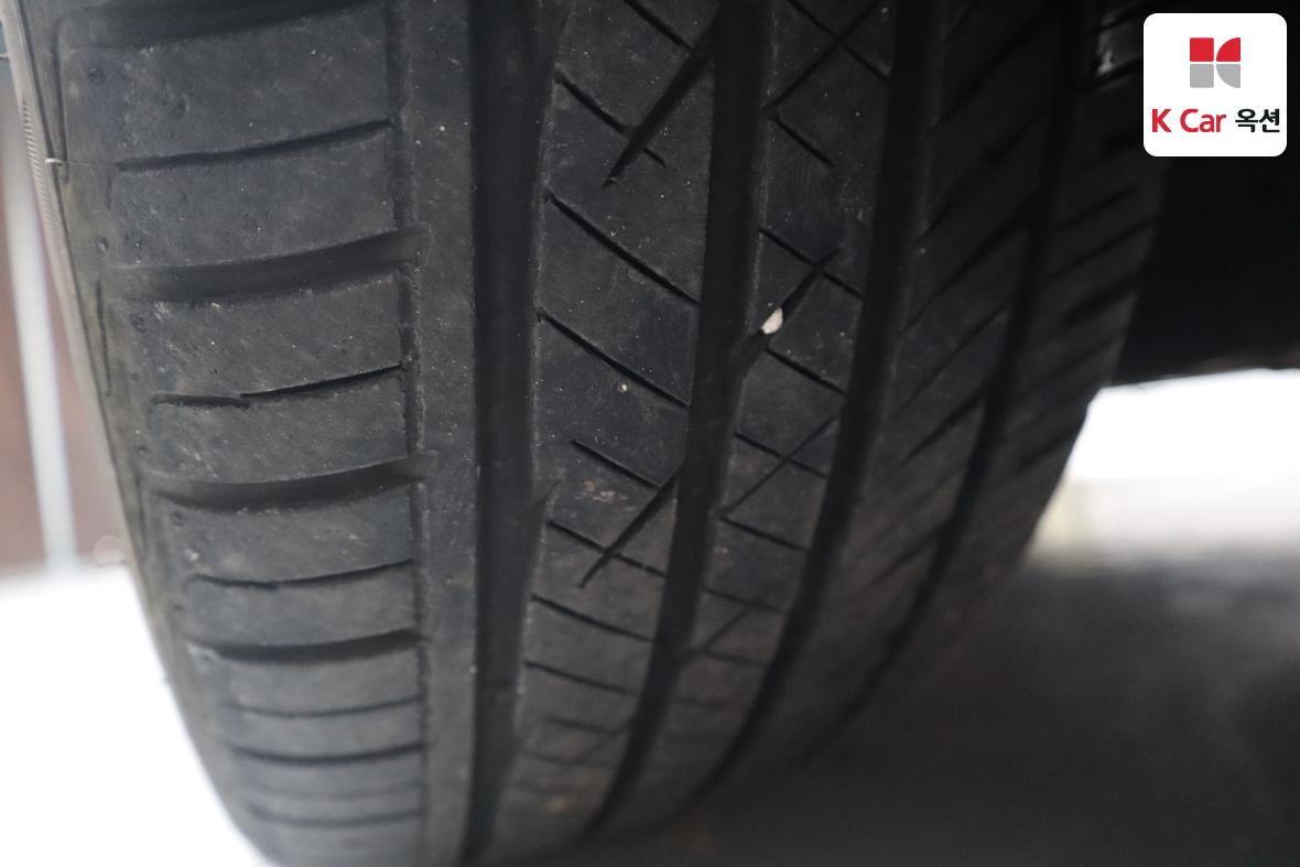 هيونداي أزيرا 2014 - صورة 30