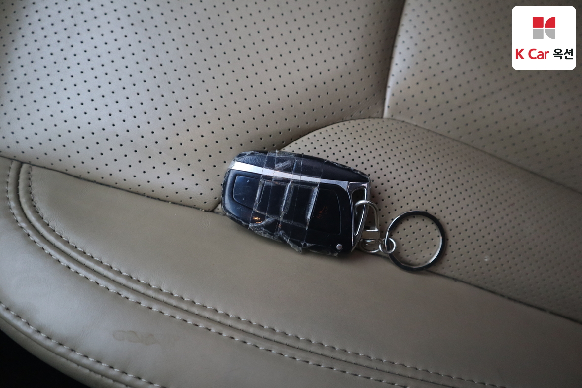 هيونداي أزيرا 2014 - صورة 16