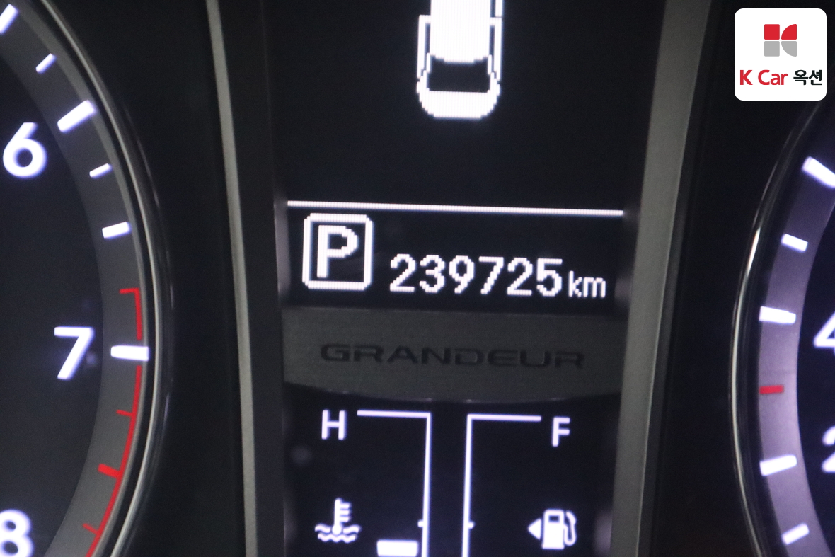 هيونداي أزيرا 2014 - صورة 4