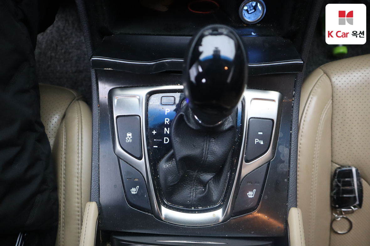 هيونداي أزيرا 2014 - صورة 15