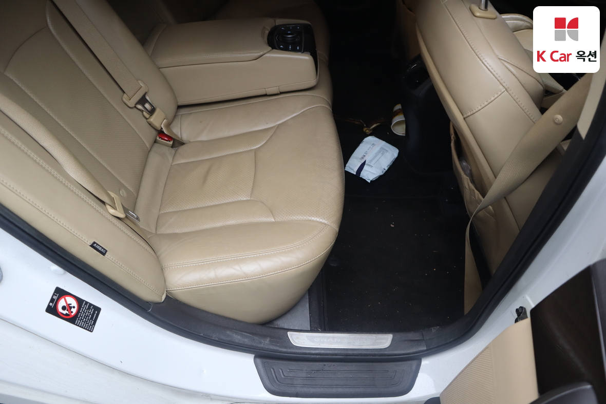 هيونداي أزيرا 2014 - صورة 26