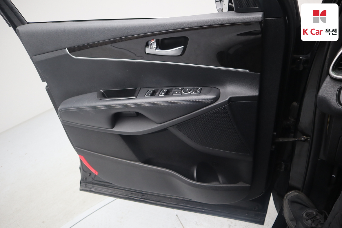 Kia Sorento 2016 - Image 8