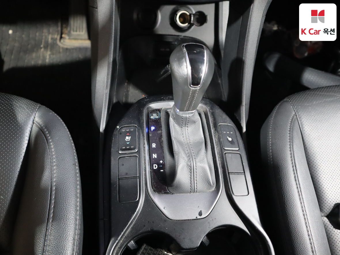 Hyundai Santa Fe 2014 - Image 16