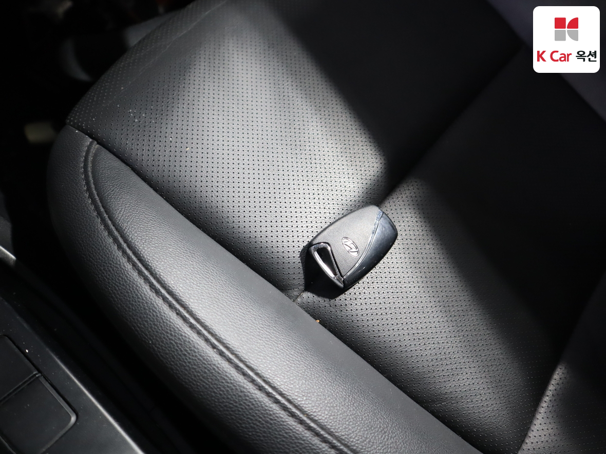 Hyundai Santa Fe 2014 - Image 17