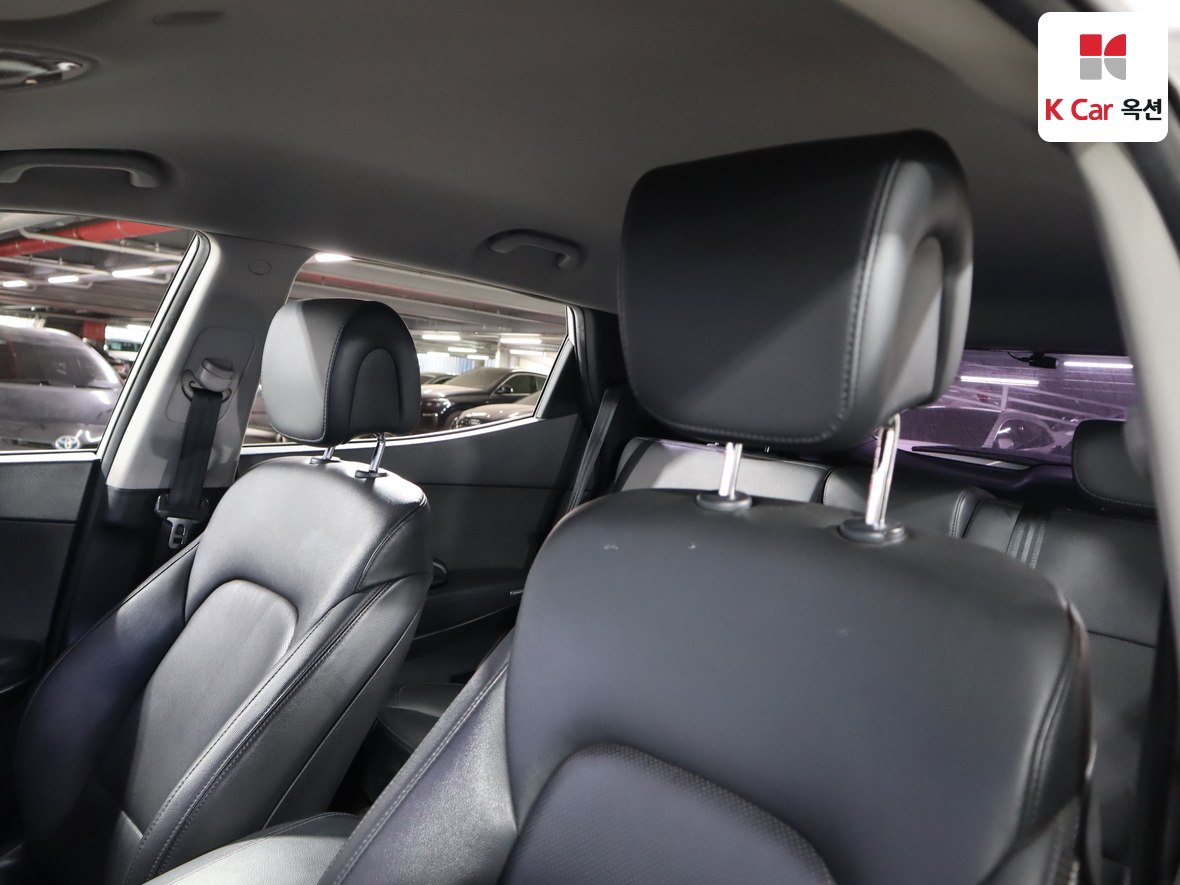 Hyundai Santa Fe 2014 - Image 19