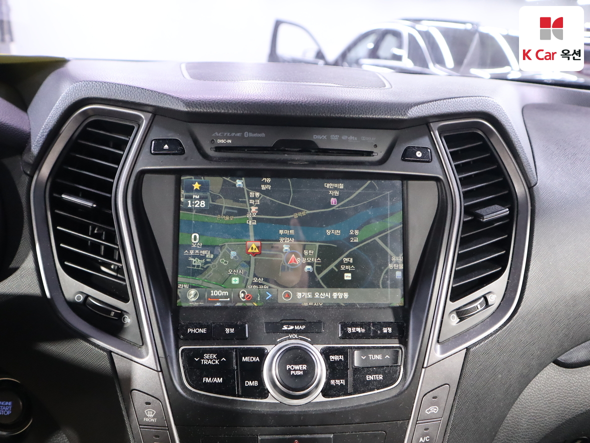 Hyundai Santa Fe 2014 - Image 14