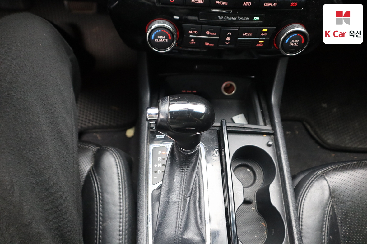 كيا K7 2010 - صورة 16