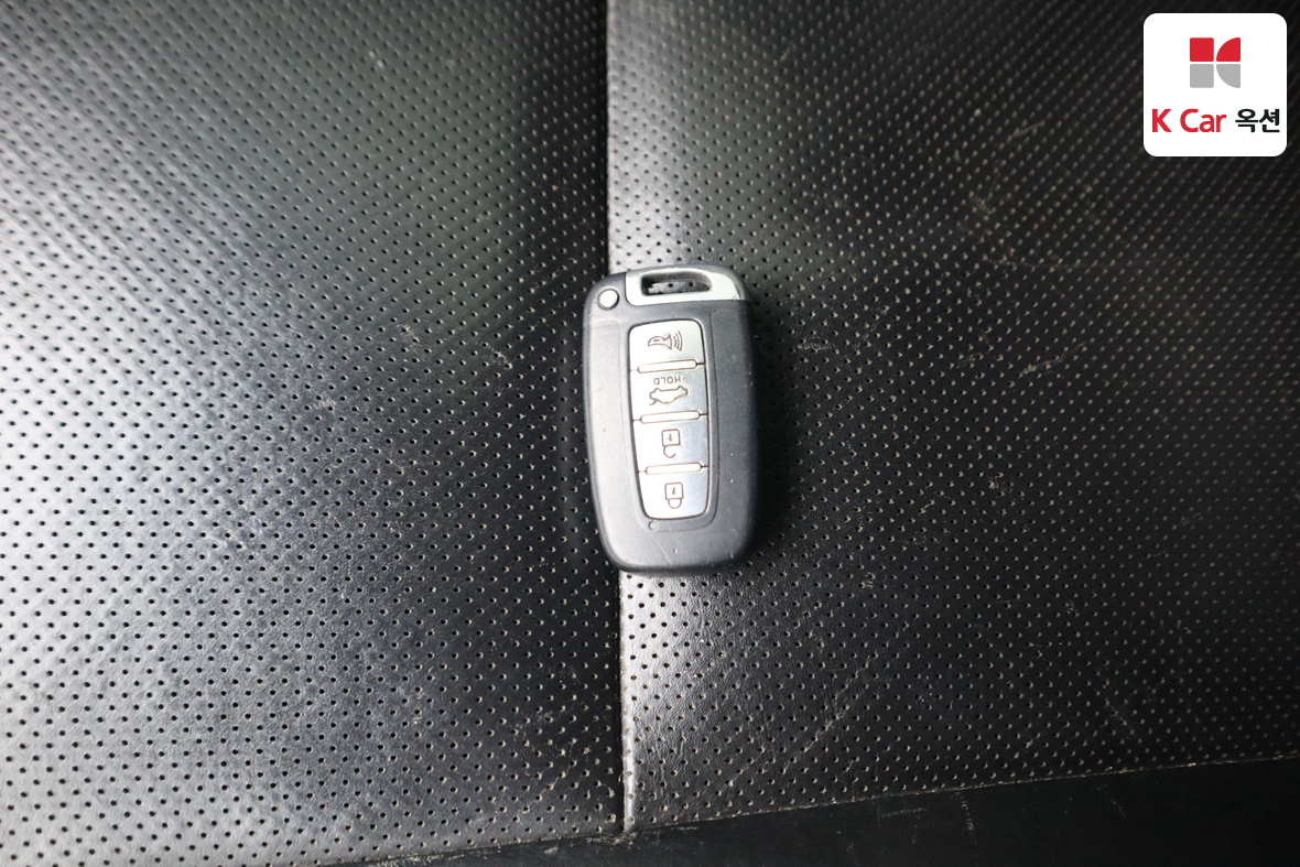 كيا K7 2010 - صورة 18