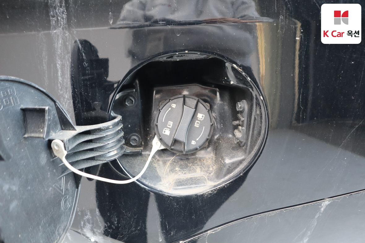 كيا K7 2010 - صورة 25