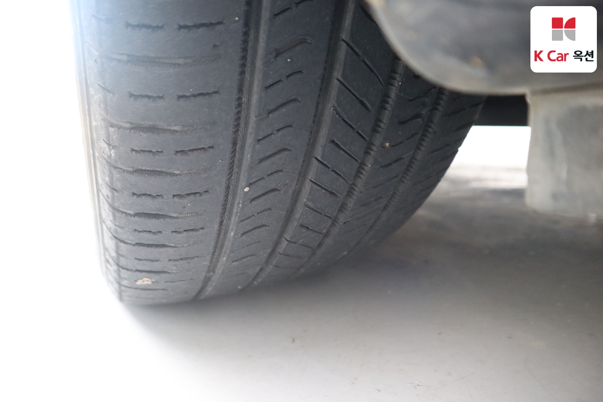 كيا K7 2010 - صورة 32