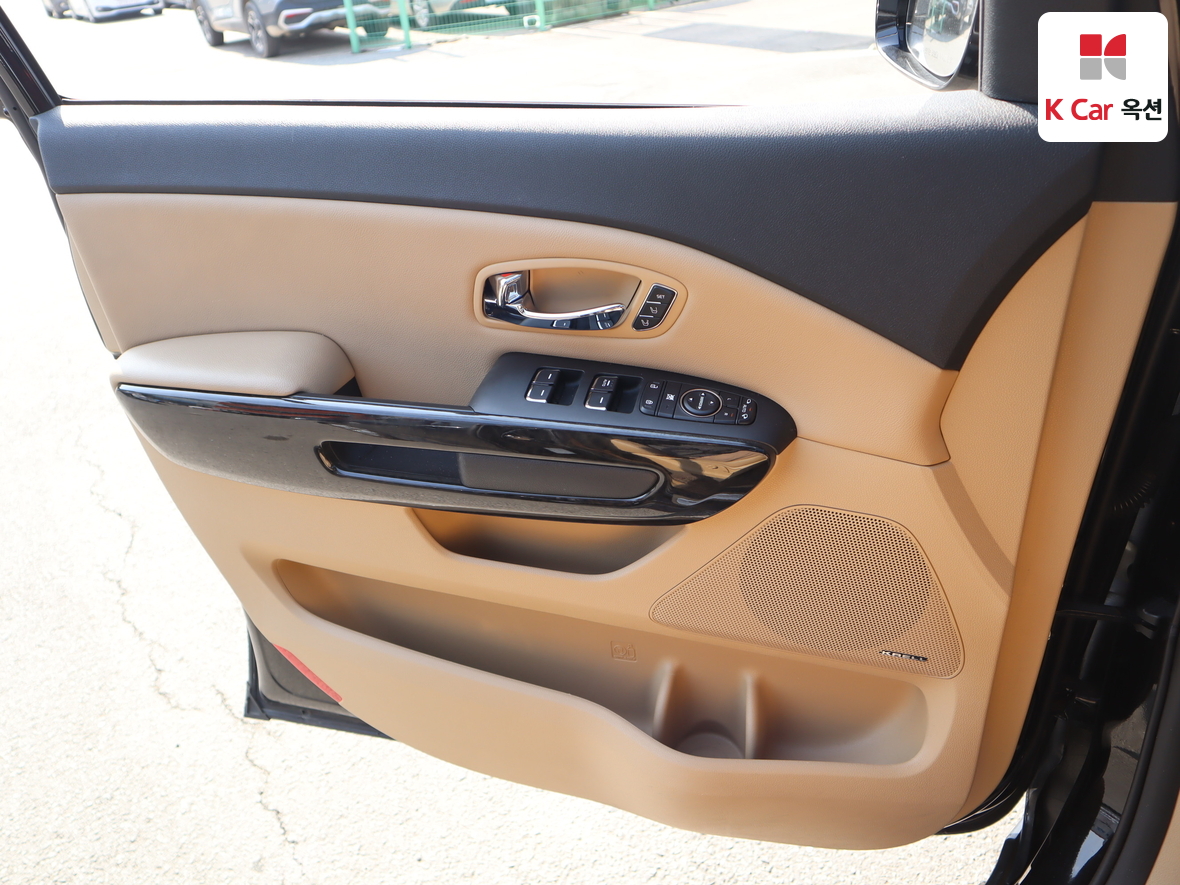 كيا نيو كارنيفال 2019 - صورة 8