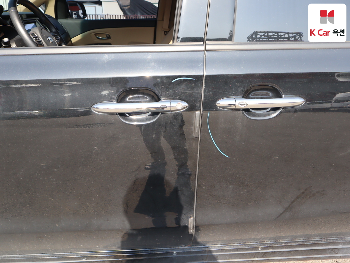 كيا نيو كارنيفال 2019 - صورة 35