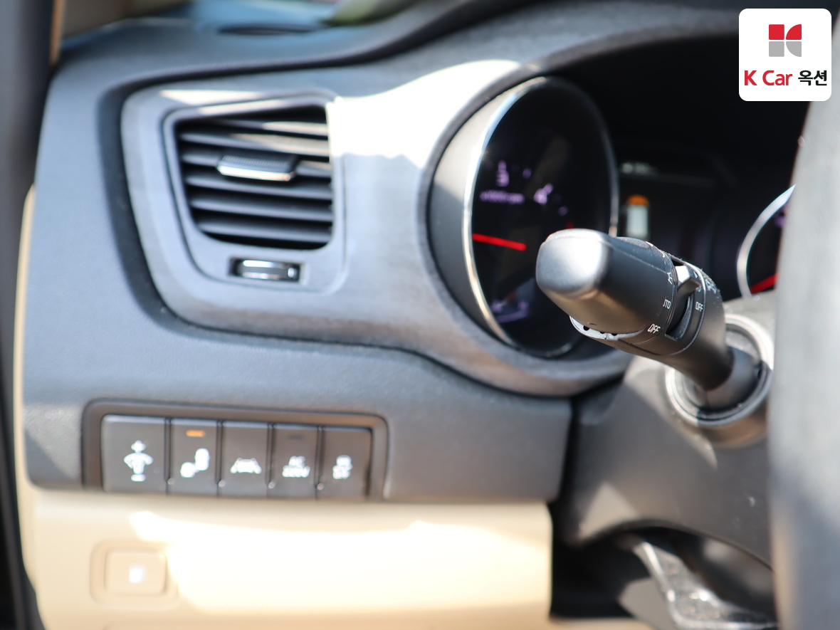 كيا نيو كارنيفال 2019 - صورة 9