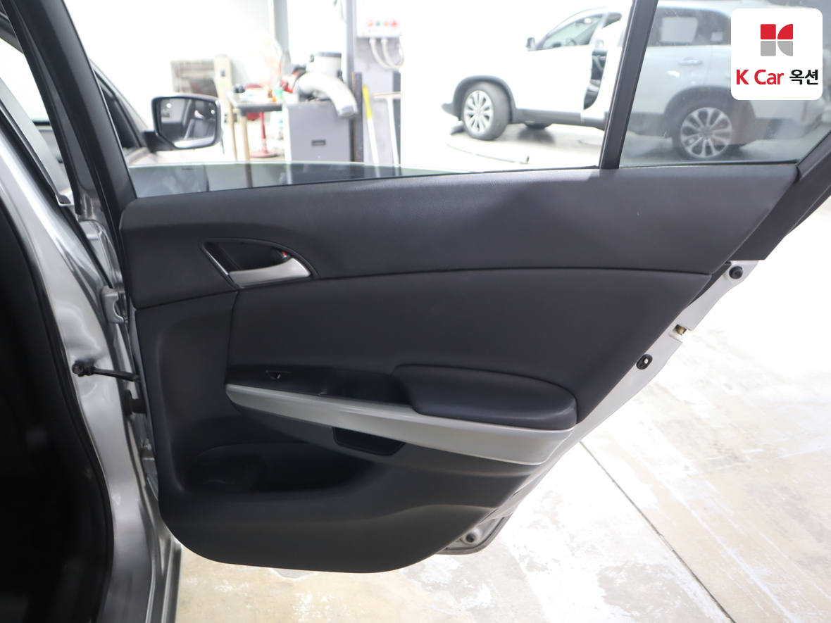 هوندا أكورد الجديد 2009 - صورة 28