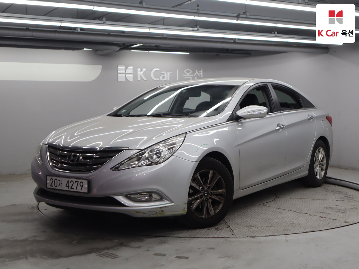 Hyundai Sonata 2011 - Image 1