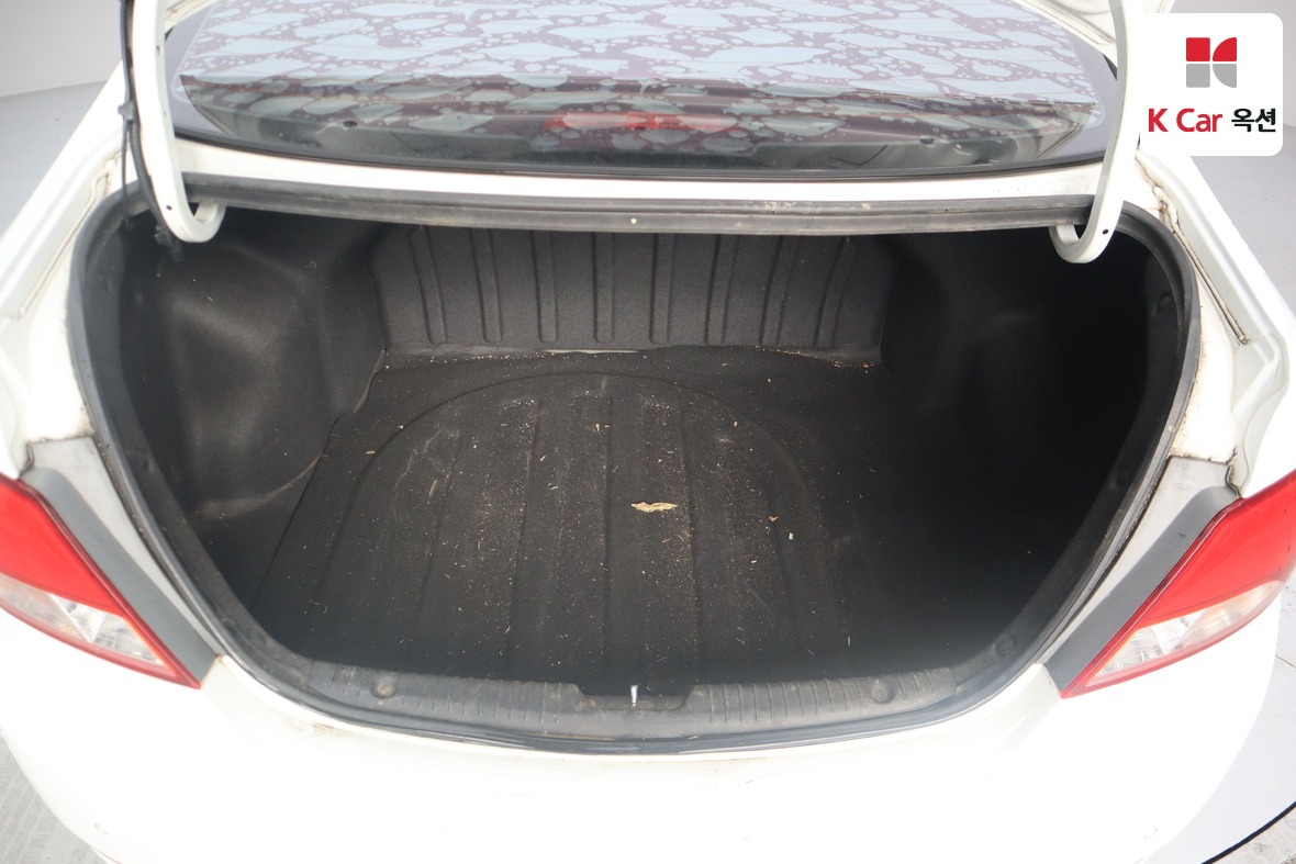 Hyundai Accent 2016 - Image 23