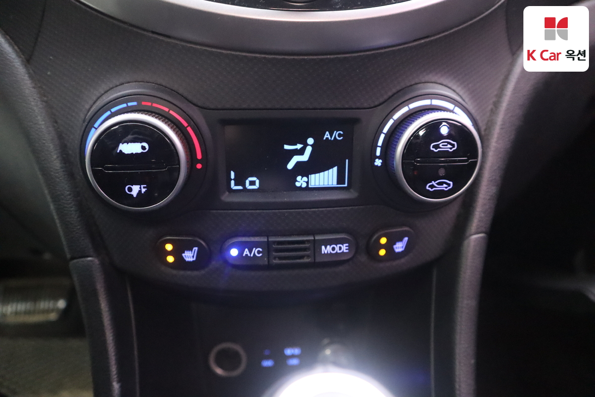 Hyundai Accent 2016 - Image 14