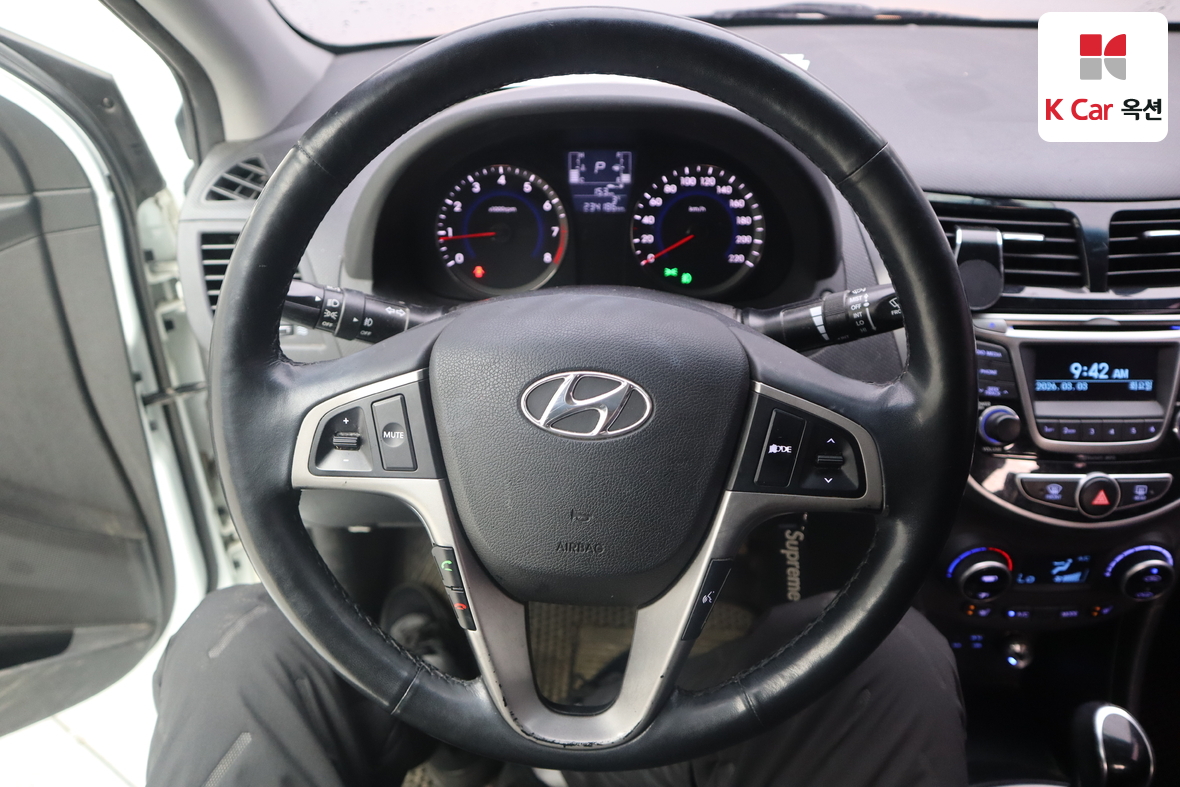 Hyundai Accent 2016 - Image 10