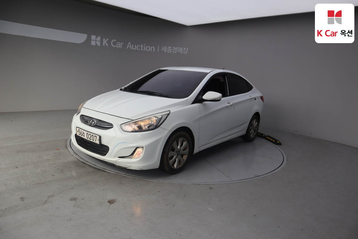 Hyundai Accent 2016 - Image 1
