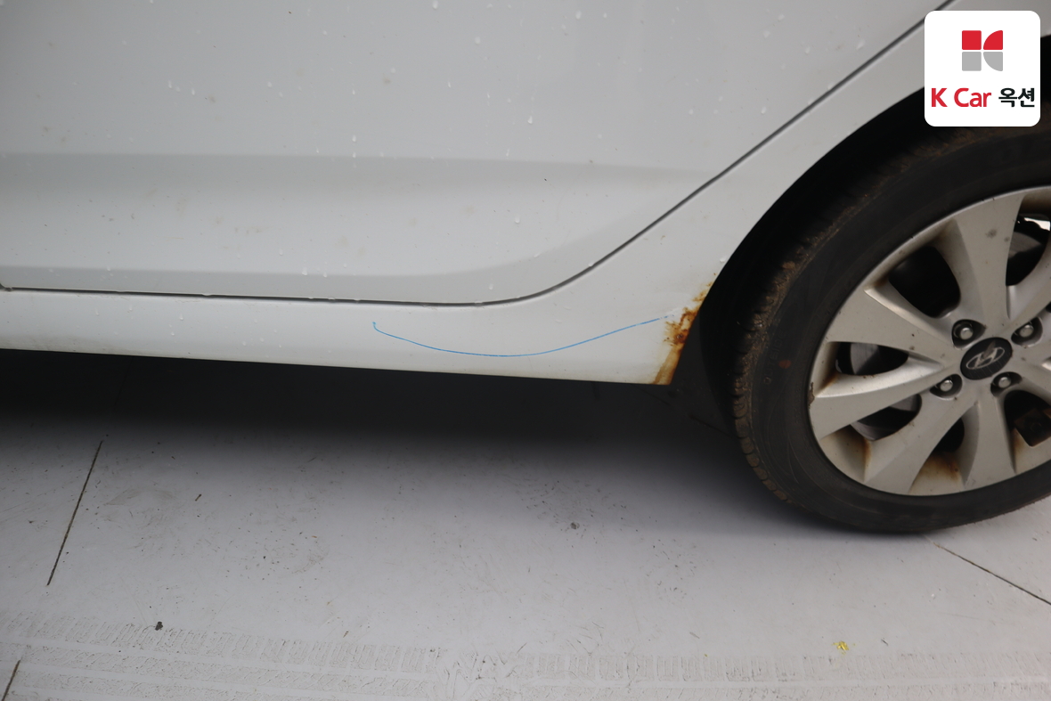 Hyundai Accent 2016 - Image 37