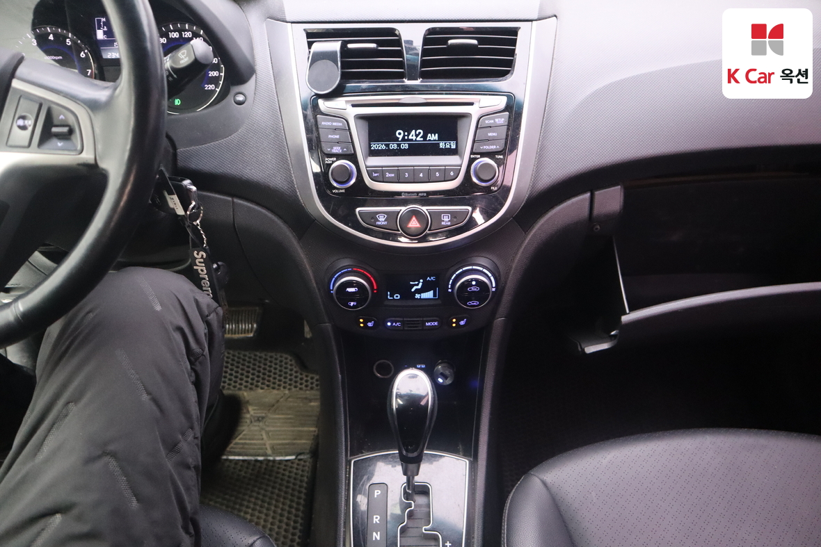 Hyundai Accent 2016 - Image 6