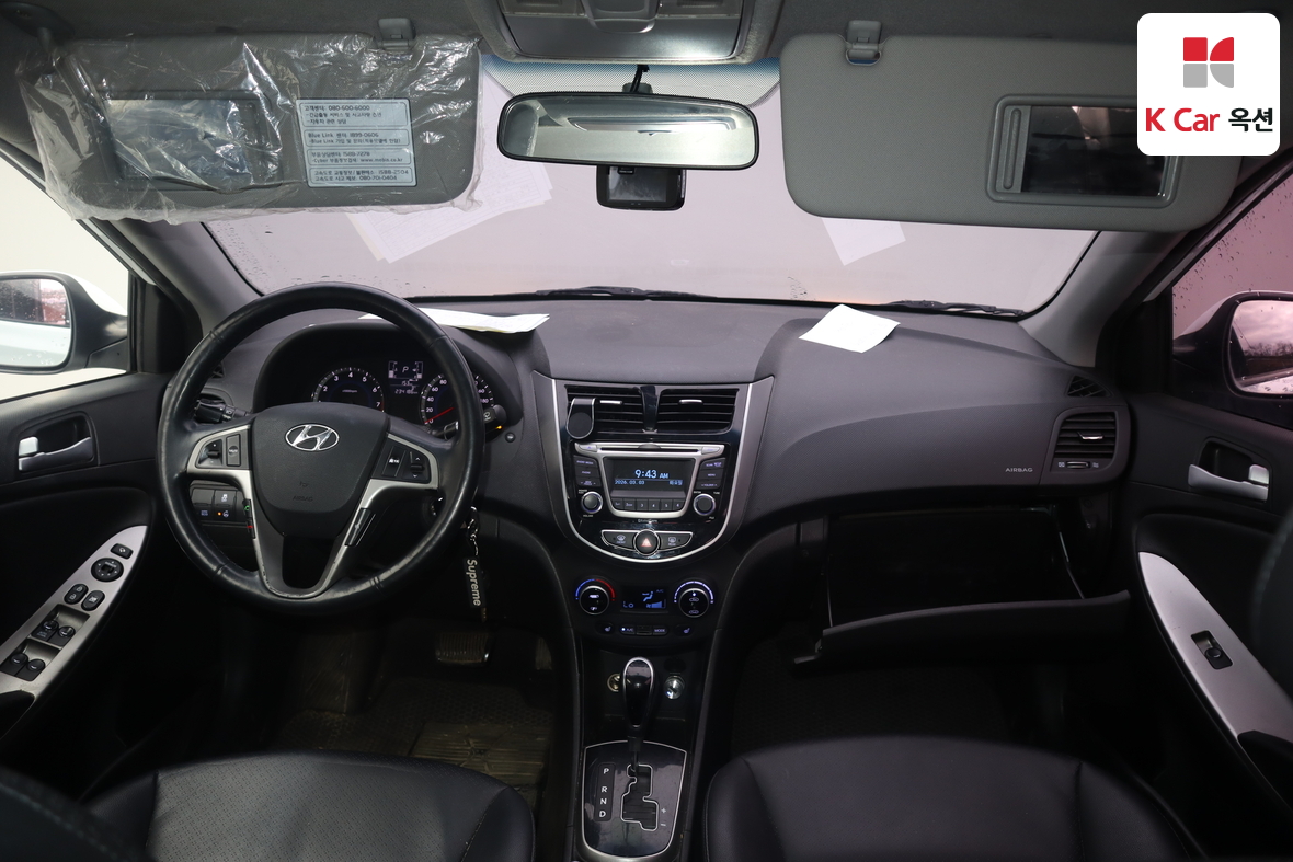 Hyundai Accent 2016 - Image 3