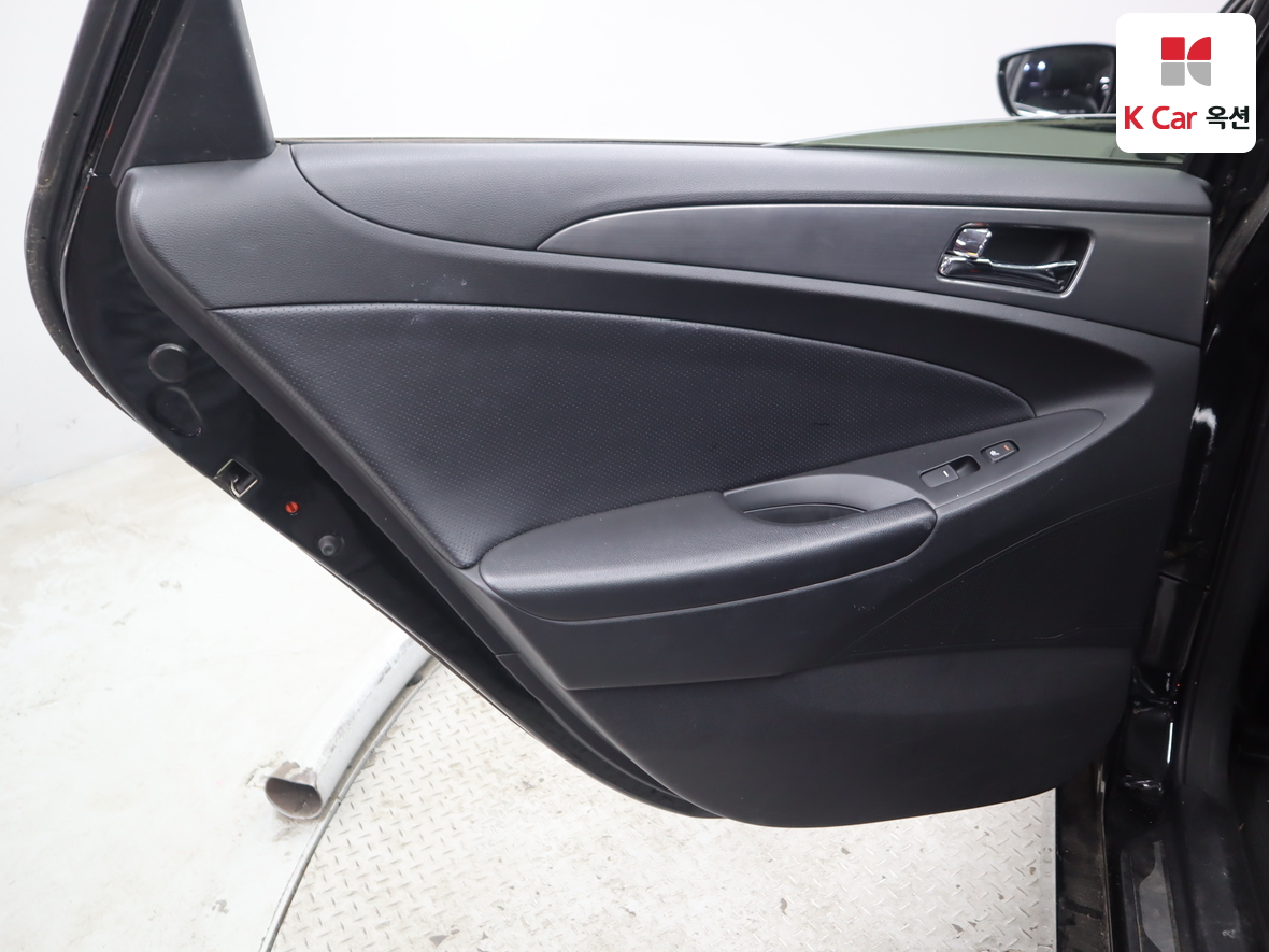 Hyundai Sonata 2014 - Image 24