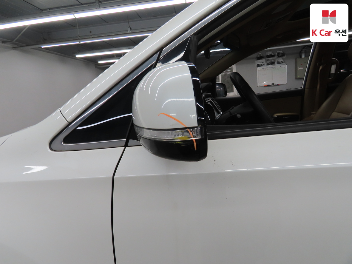 Kia New Carnival 2016 - Image 38