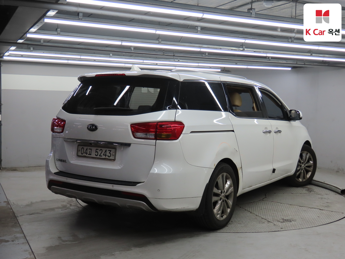 Kia New Carnival 2016 - Image 2