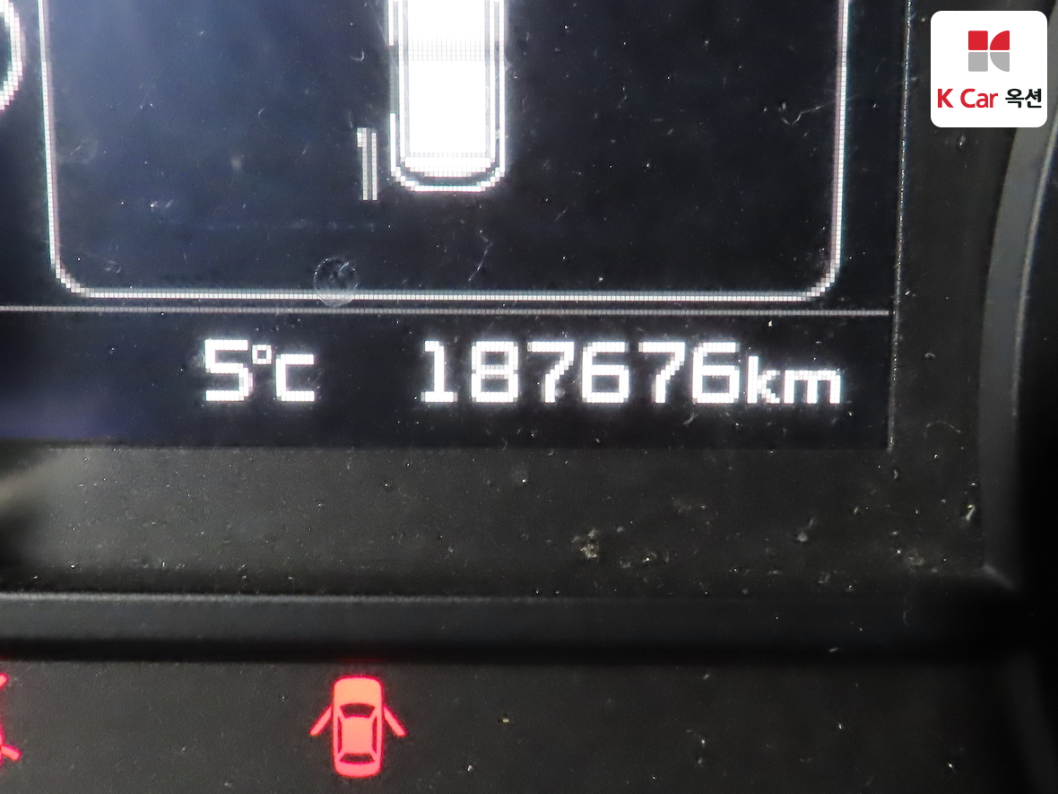 Kia New Carnival 2016 - Image 4