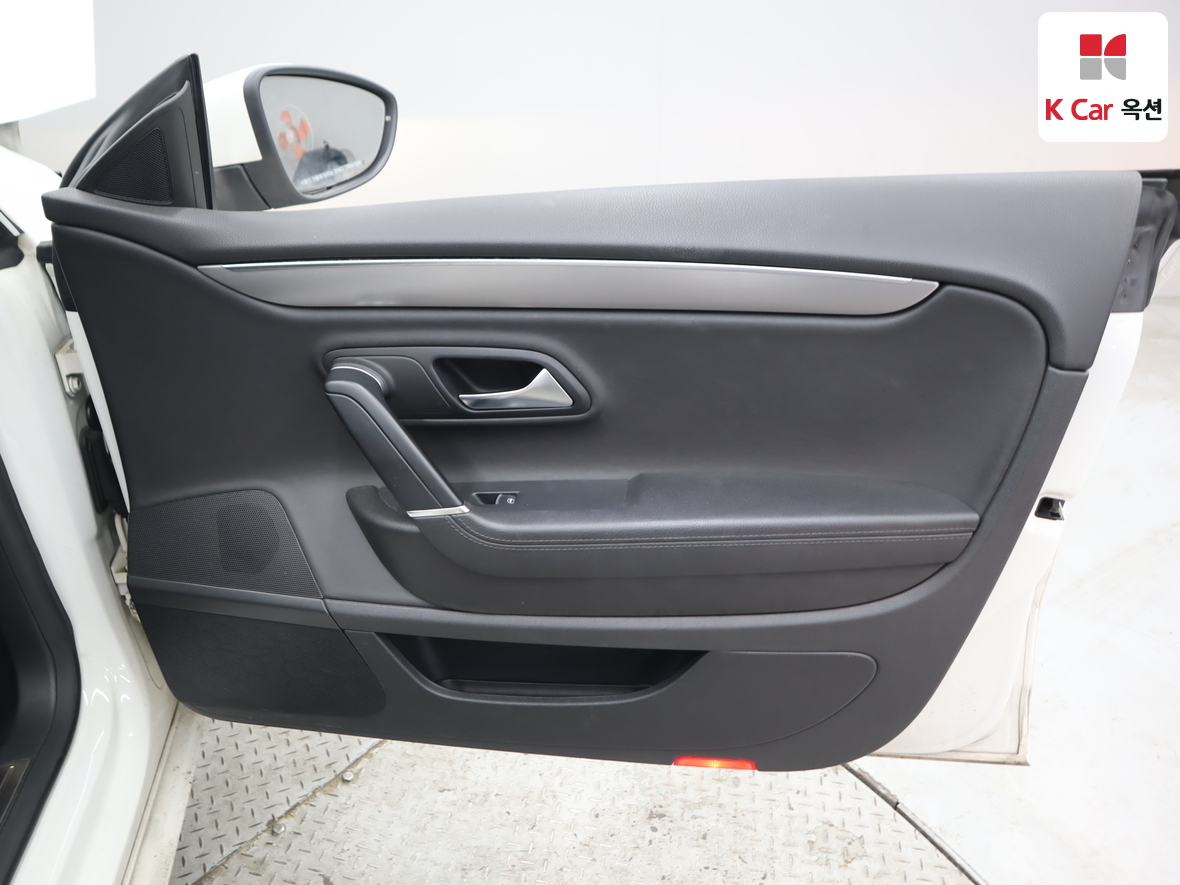 VOLKSWAGEN 씨씨 2013 - 이미지 31