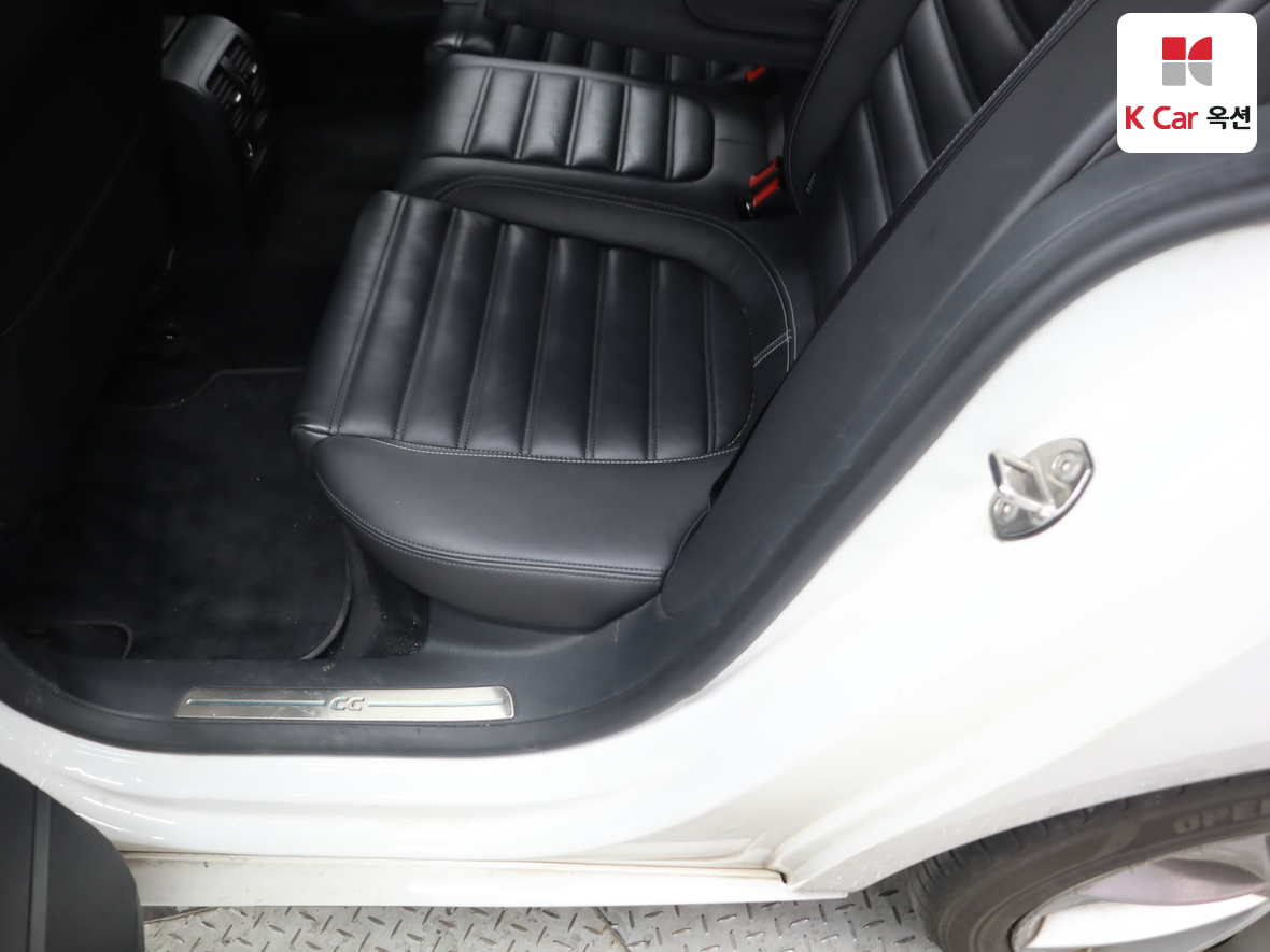 VOLKSWAGEN 씨씨 2013 - 이미지 26