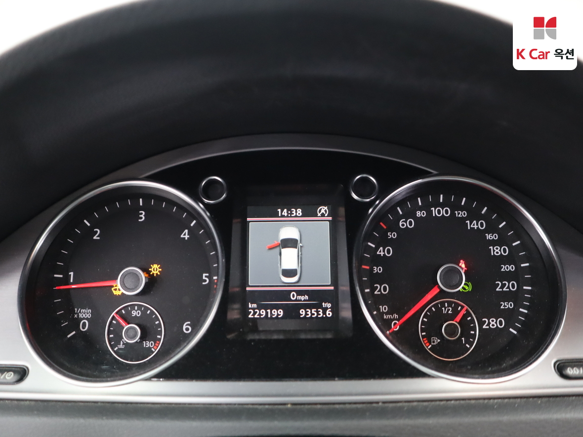 VOLKSWAGEN 씨씨 2013 - 이미지 5