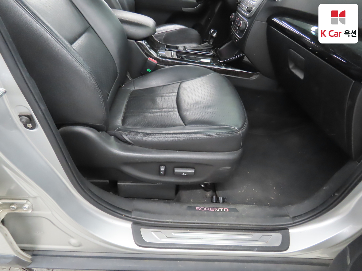 Kia Sorento 2013 - Image 33